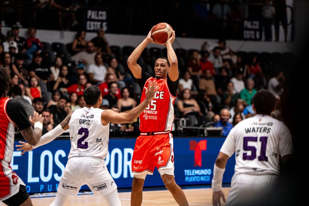 Darius Bazley