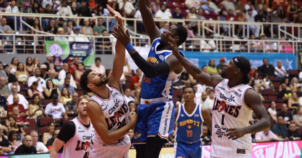 Cheick Diallo Osos de Manati
